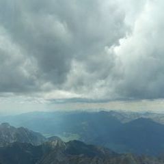 Flugwegposition um 12:39:27: Aufgenommen in der Nähe von Gemeinde Lesachtal, Österreich in 2828 Meter